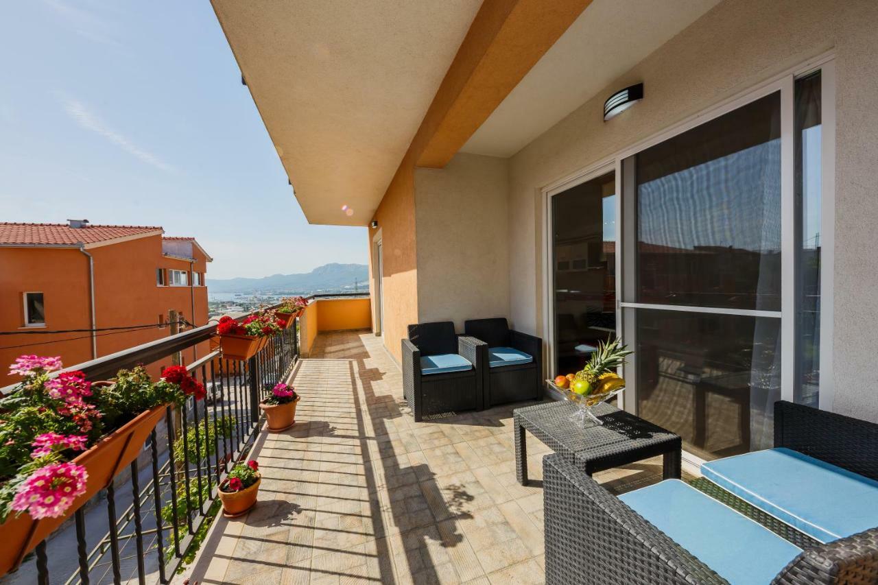 Apartments Selak Split Exterior foto