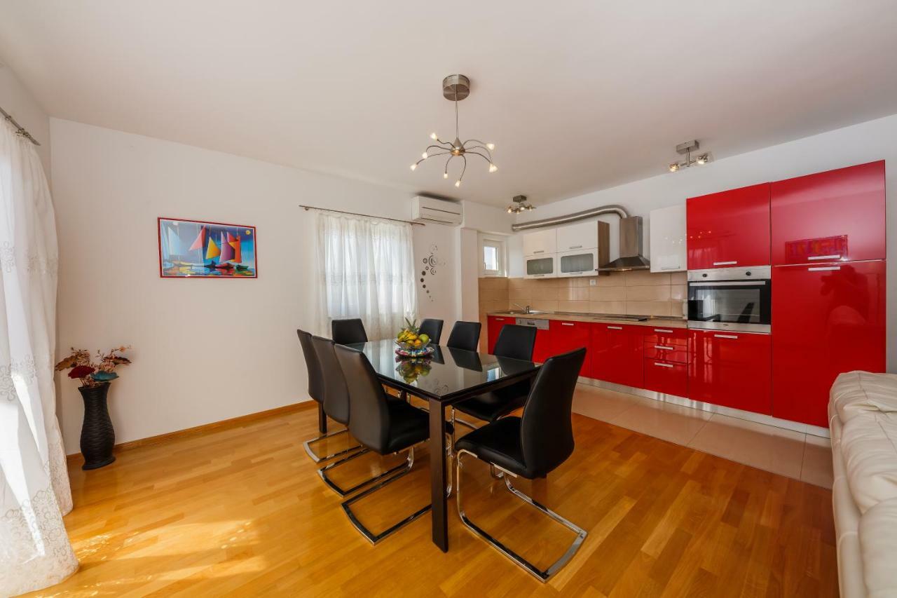 Apartments Selak Split Exterior foto